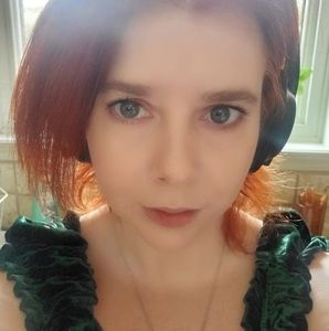 Meet your Posher, Catherine